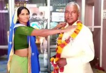 காதலுக்கு வயசில்லை… இன்ஸ்டாவில் காதலித்து 34 வயசு பெண்ணை மணந்த 80 வயது முதியவர்!!