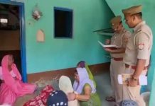 மகனைக் கொன்று, அடுப்பில் வைத்து எரிக்க முயன்ற தாய்!!