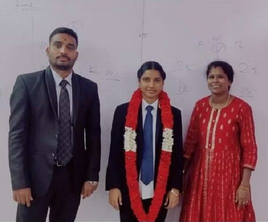 மாவு ரூ.2,500, டுத் பேஸ்ட் ரூ.1,500 – கலர் கலரா ரீல் விட்ட தம்பதி : நம்பி ஏமாந்த மாணவிகள், பெண்கள்!!