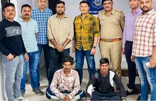 தாயுடன் கள்ளத்தொடர்பில் இருந்தவரை குத்திக் கிழித்த மகன்கள்!!